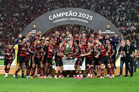 Dél-amerikai stadion a Copa Libertadores mérkőzésen