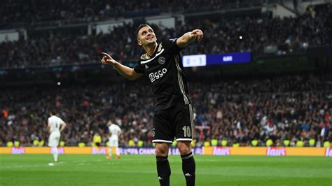 Dusan Tadic gólöröme a Real Madrid ellen