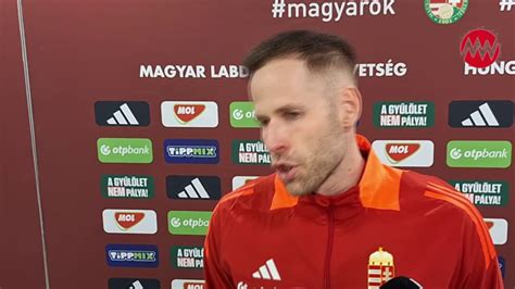 A futsalpálya elrendezése és játékosok pozíciói
