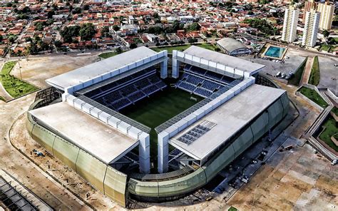 Az Arena Pantanal modern építészete