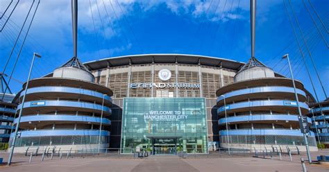 Az Etihad Stadion és a City Football Academy