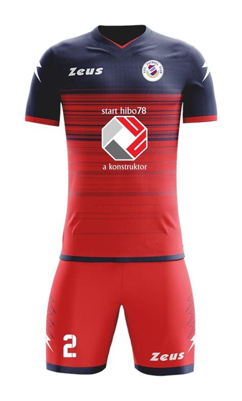 Vác FC csapatkép a 2000-es évekből