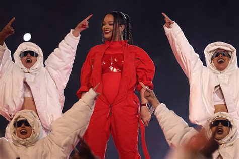 Rihanna 2023-as Super Bowl fellépése