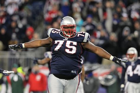 Vince Wilfork, a New England Patriots ikonikus védőfalembere akció közben