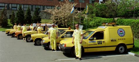 Seregszemle 1972-ben a pécsi Misina-tetőn, Steyr-Puch Sárga Angyalok