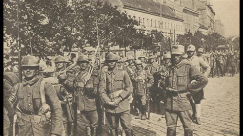 Az első vidéki bajnokcsapat, a Nagyváradi AC 1944-ben