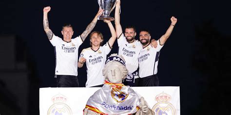 Real Madrid győzelmi ünnepség a Cibeles téren
