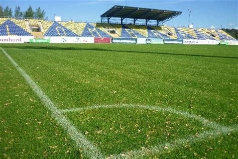 Perutz Stadion bejárat