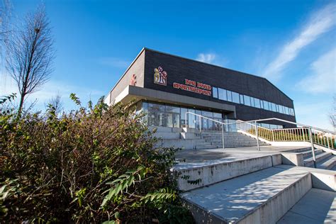 A Don Bosco Sportközpont épülete Kazincbarcikán
