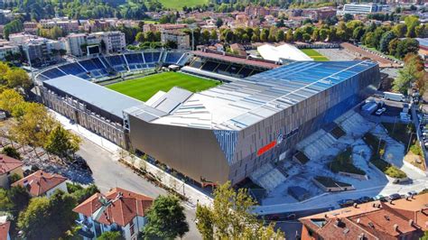 Az Atleti Azzurri d’Italia stadion látképe