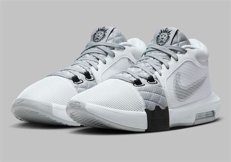 Nike LeBron Witness 8 kosárlabdacipő oldalnézetből