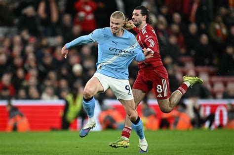 Manchester City játékosok elkeseredetten a mérkőzés után