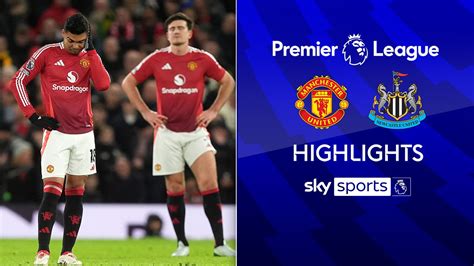 A Manchester United és Newcastle United logói