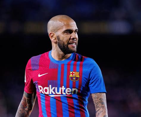 Dani Alves családi tetoválásai
