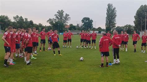 Balatonfüredi USC felnőtt csapat győzelmi ünneplése