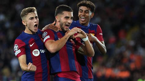 Dunaferr SE - FC Barcelona Bajnokok Ligája csoportmérkőzés