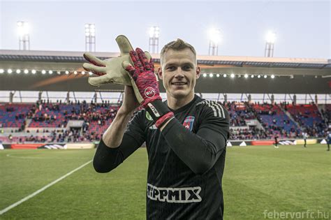 Tóth Balázs akcióban a Blackburn kapujában