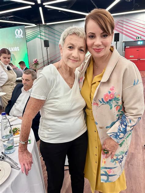 Kertész Alice korabeli tornászfotó