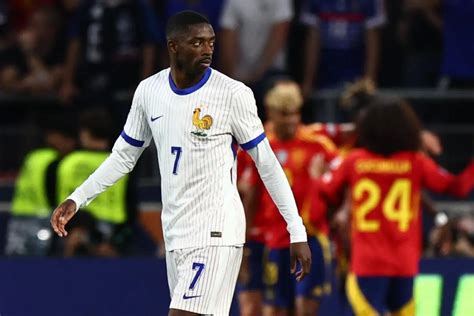 Ousmane Dembélé portréja a francia válogatott mezében