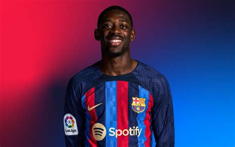 A Barcelona mezében pályán lévő Dembélé