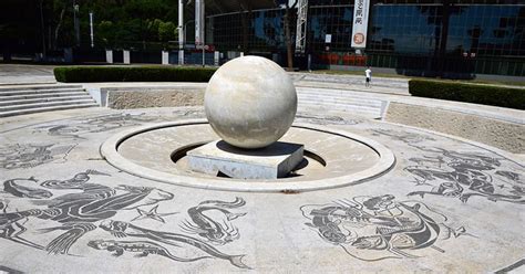 A Fontana della Sfera a Viale del Foro Italico végén
