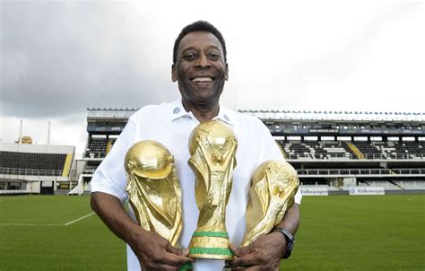 Pelé (Edson Arantes do Nascimento) egy mérkőzésen 1968 szeptemberében