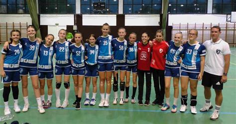 Kiskunhalas Foci Klub U10 lány csapat mérkőzés közben