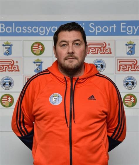 Szanyó Károly az Újpest játékosaként