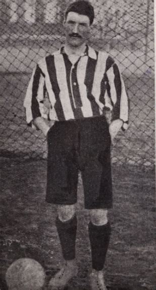 Ray Ferenc futballozik