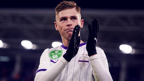 Csoboth Kevin Újpest mezben