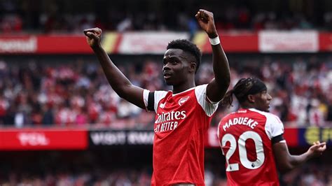 Bukayo Saka gólöröm az angol válogatott mezében