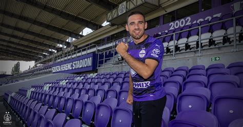 Aljosa Matko, az Újpest támadója akció közben
