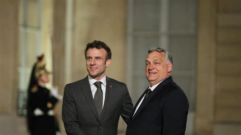 Orbán Viktor és Emmanuel Macron politikai tárgyalása Párizsban