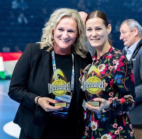 Bojana Radulovics fiatalkori képe, kézilabda mezben