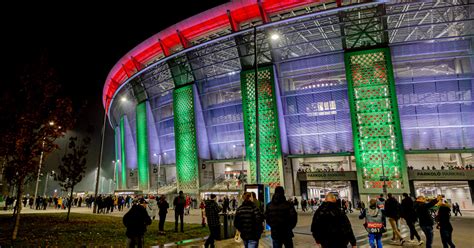 Európai futballstadionok panorámája