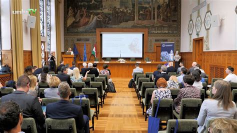 Tudományos konferencia panelbeszélgetése a történelemdidaktikáról