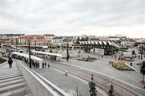 Történelmi Budai Jégpálya a Széll Kálmán téren