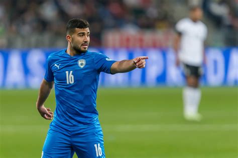 Mohammed Abu Fani futballozás közben